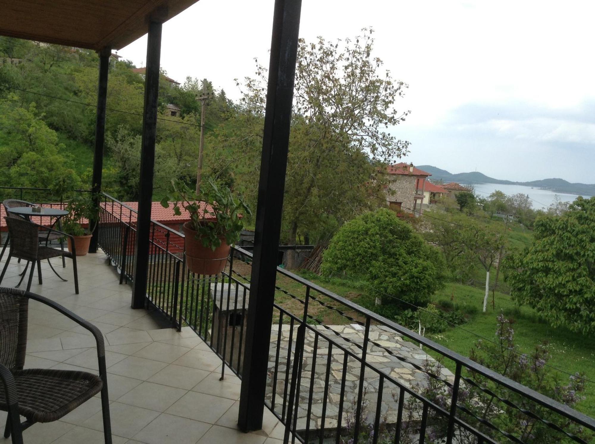 Guesthouse Lamprini Neochórion Ngoại thất bức ảnh