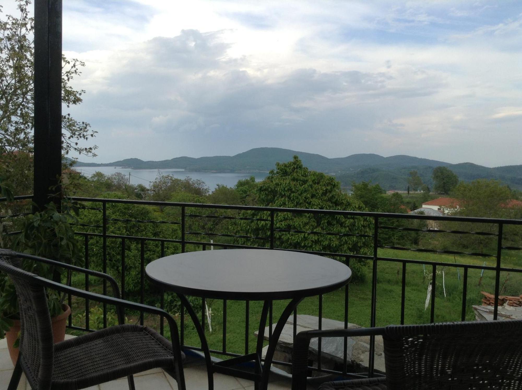 Guesthouse Lamprini Neochórion Ngoại thất bức ảnh