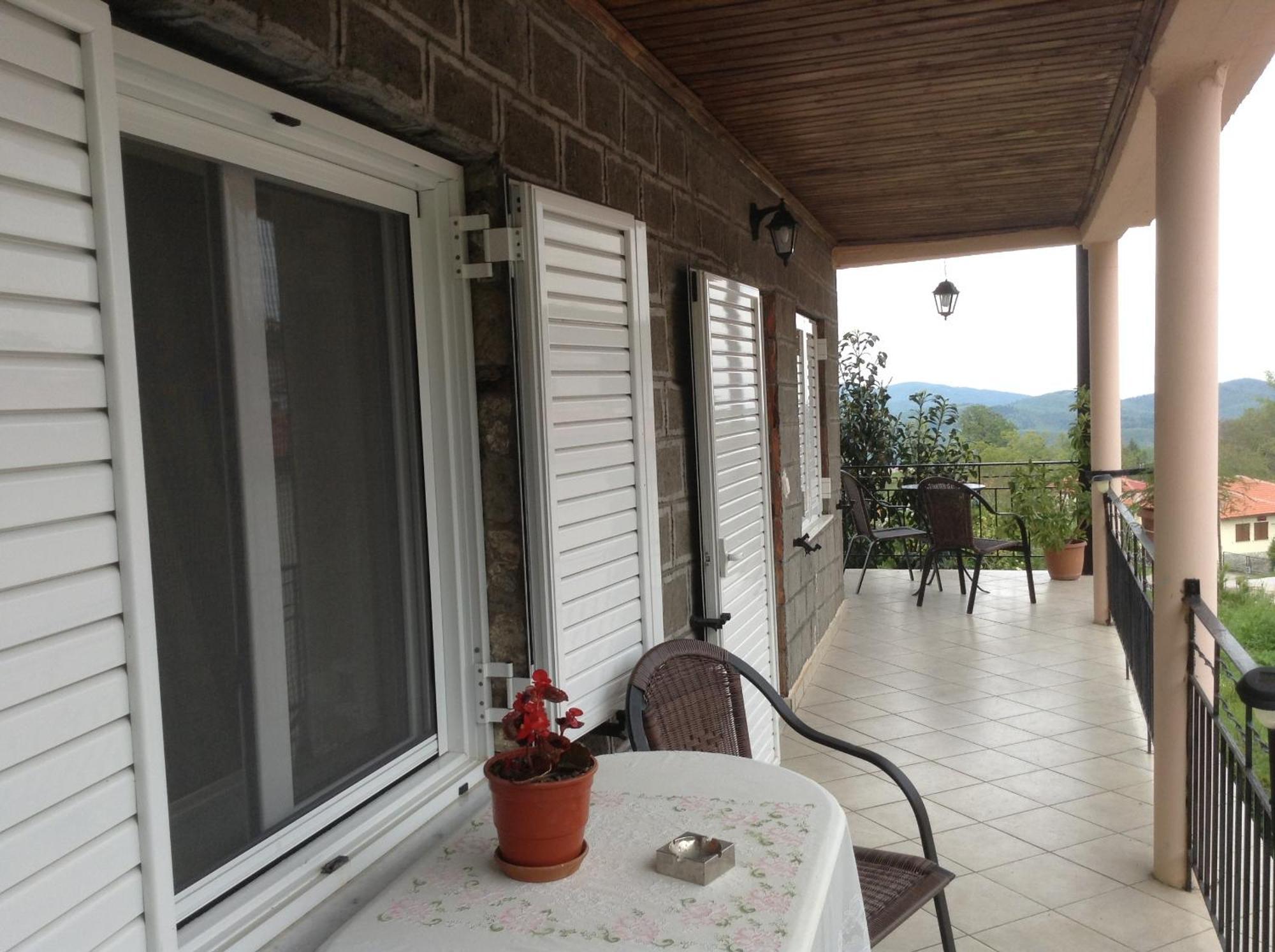 Guesthouse Lamprini Neochórion Ngoại thất bức ảnh