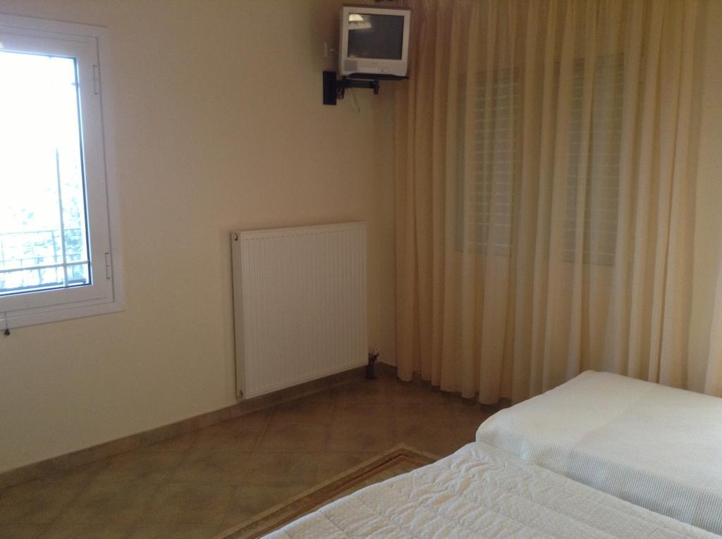 Guesthouse Lamprini Neochórion Phòng bức ảnh