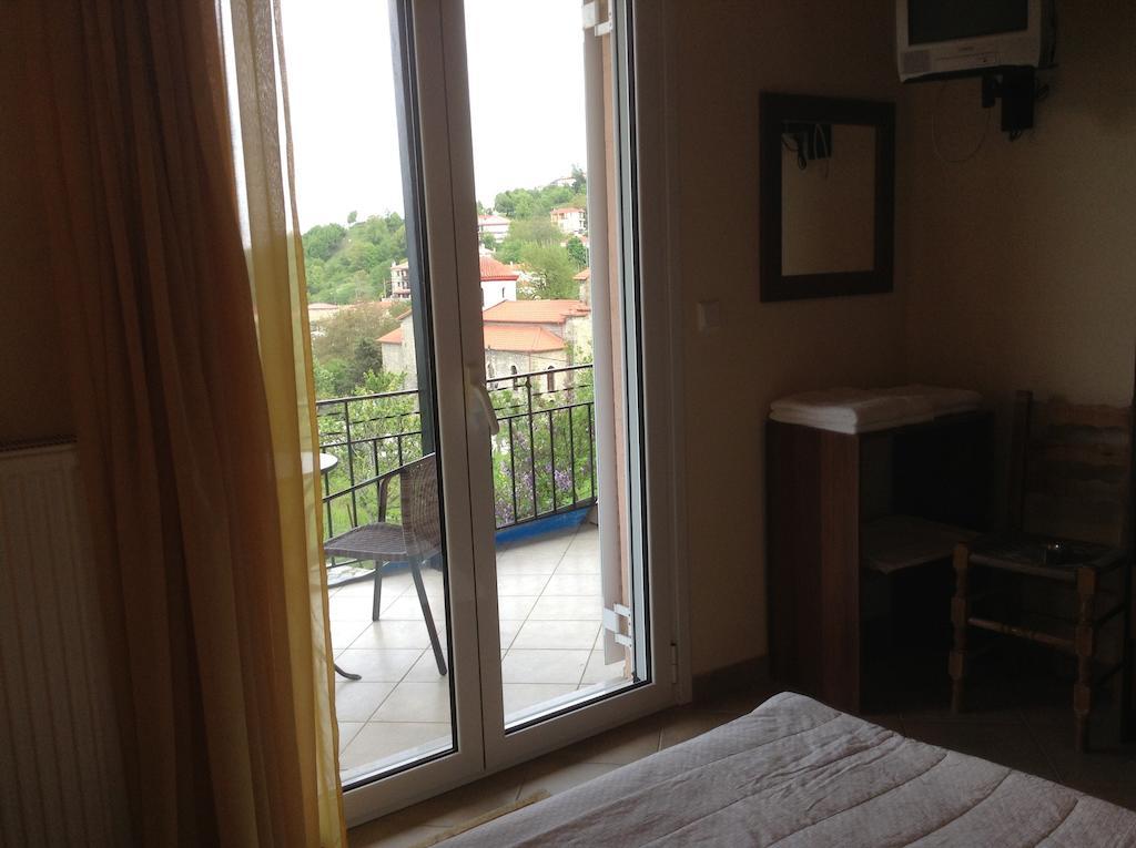 Guesthouse Lamprini Neochórion Ngoại thất bức ảnh
