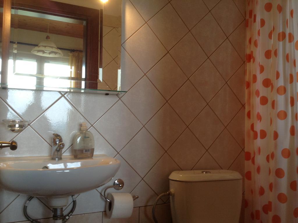 Guesthouse Lamprini Neochórion Ngoại thất bức ảnh